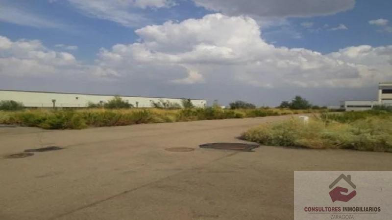 Venta de terreno en Cartuja Baja