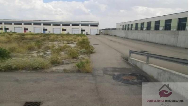 Venta de terreno en Cartuja Baja