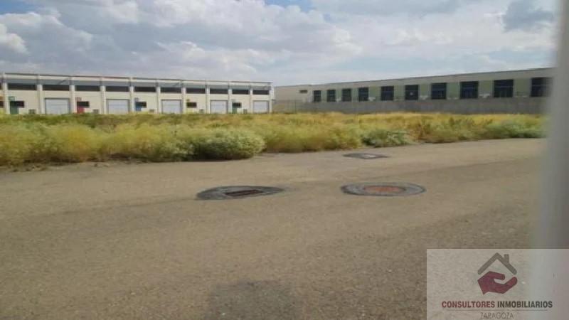 Venta de terreno en Cartuja Baja