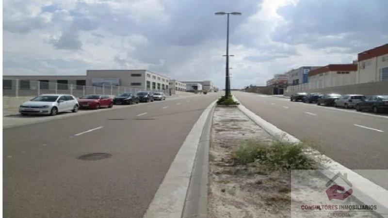 Venta de terreno en Cartuja Baja