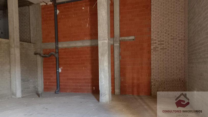 Venta de local en Cuarte de Huerva