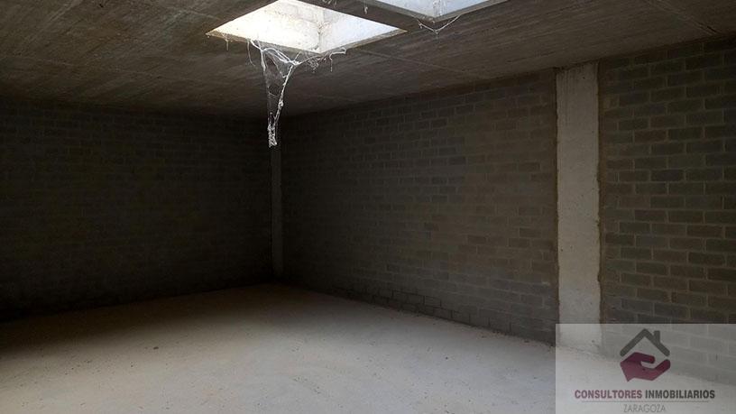 Venta de local en Cuarte de Huerva