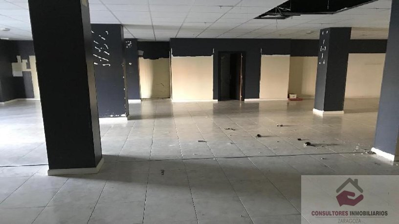 Venta de local en Zaragoza