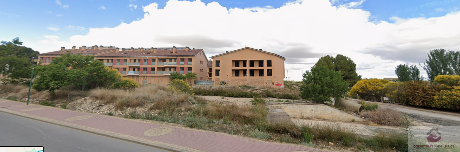 Venta de edificio en La Muela