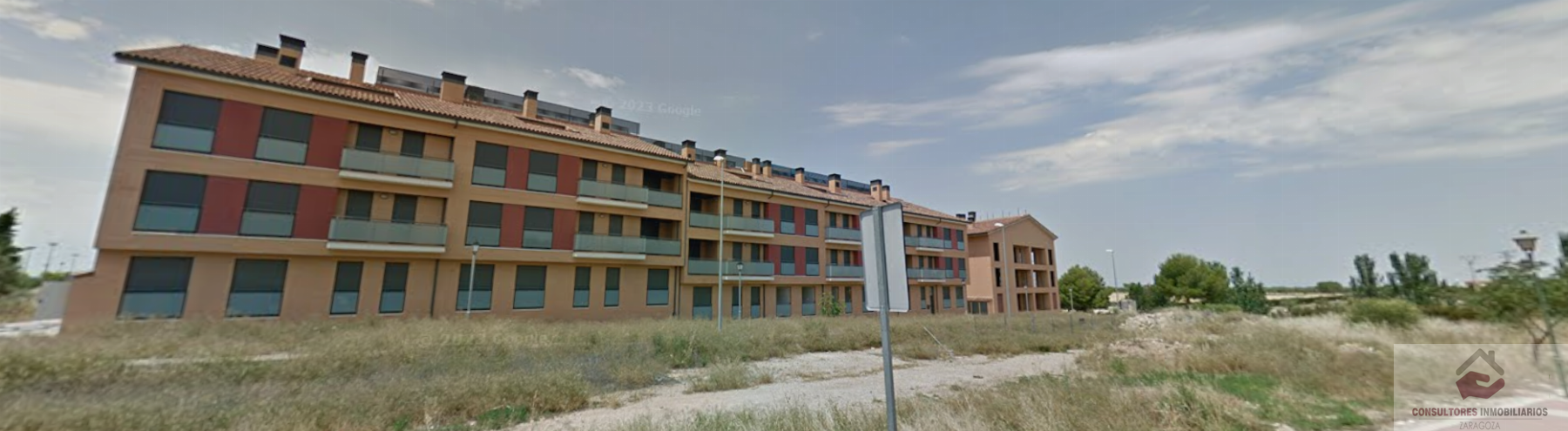 Venta de edificio en La Muela