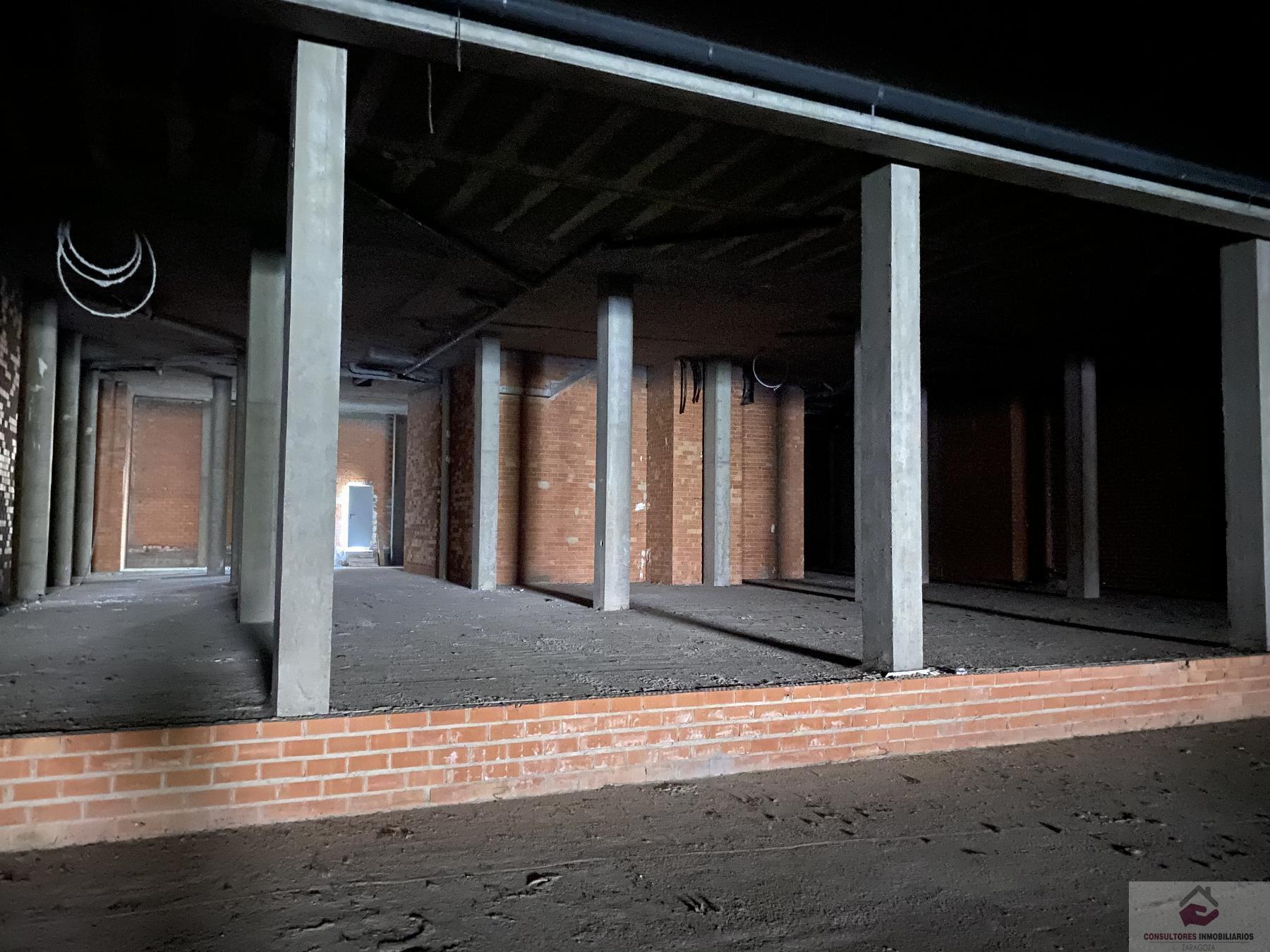 Venta de local en Zaragoza