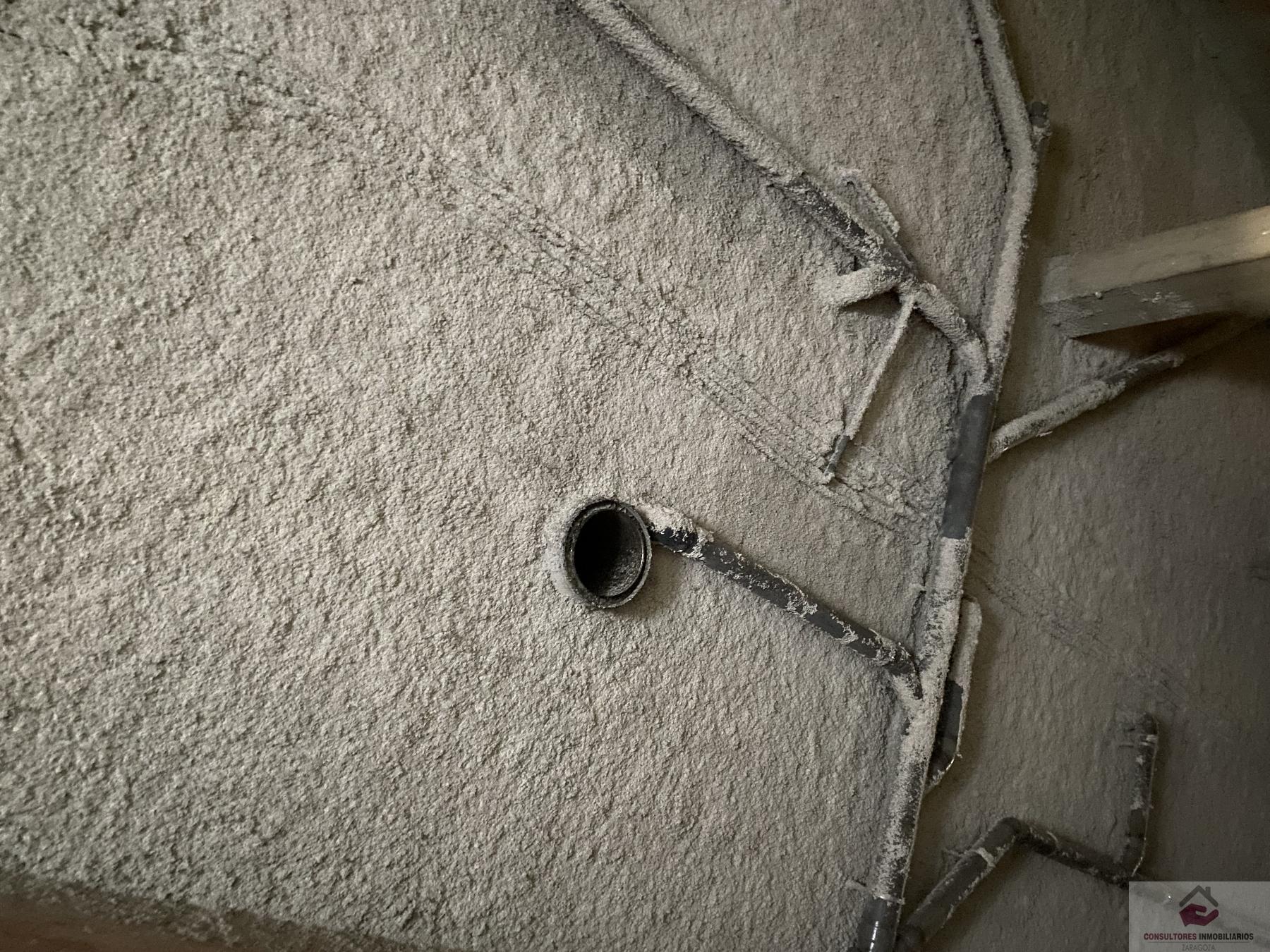 Venta de local en Zaragoza