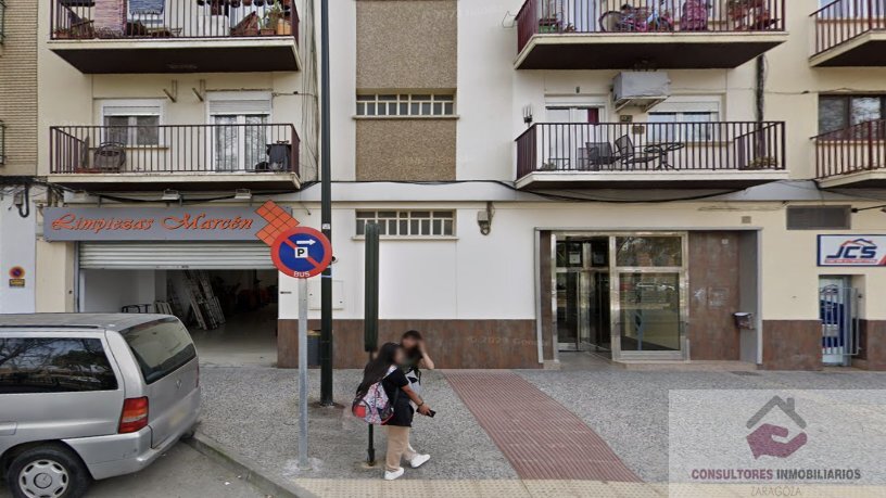 For sale of flat in Zaragoza