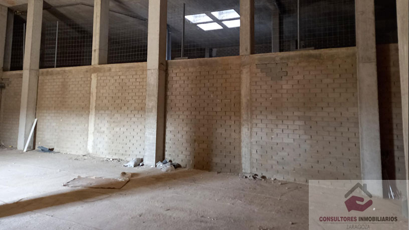 Venta de local en Cuarte de Huerva