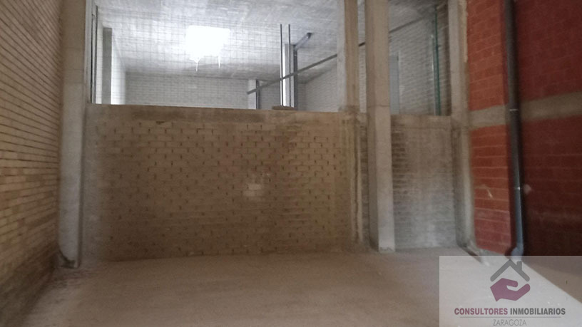 Venta de local en Cuarte de Huerva