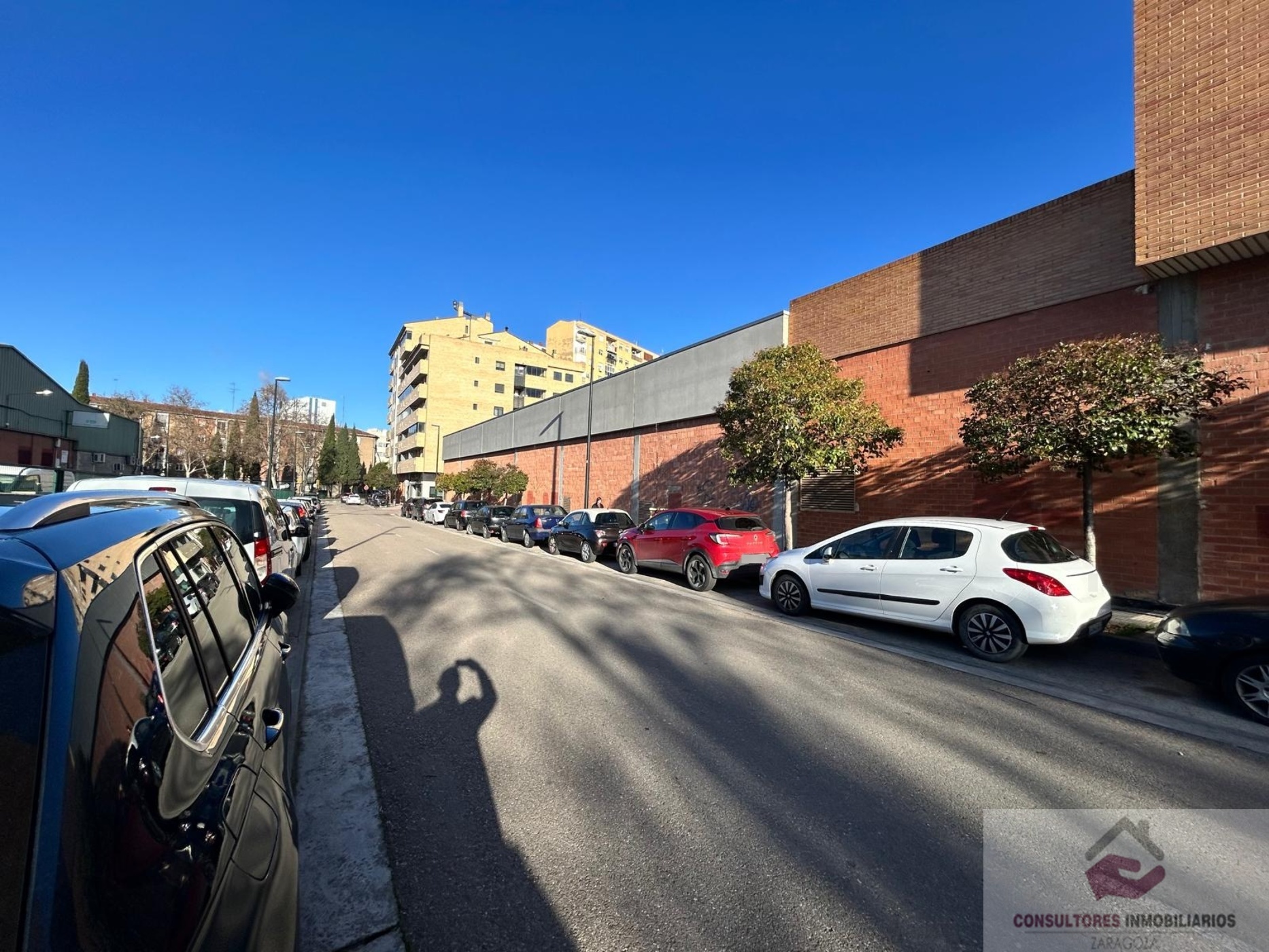 Venta de local en Zaragoza