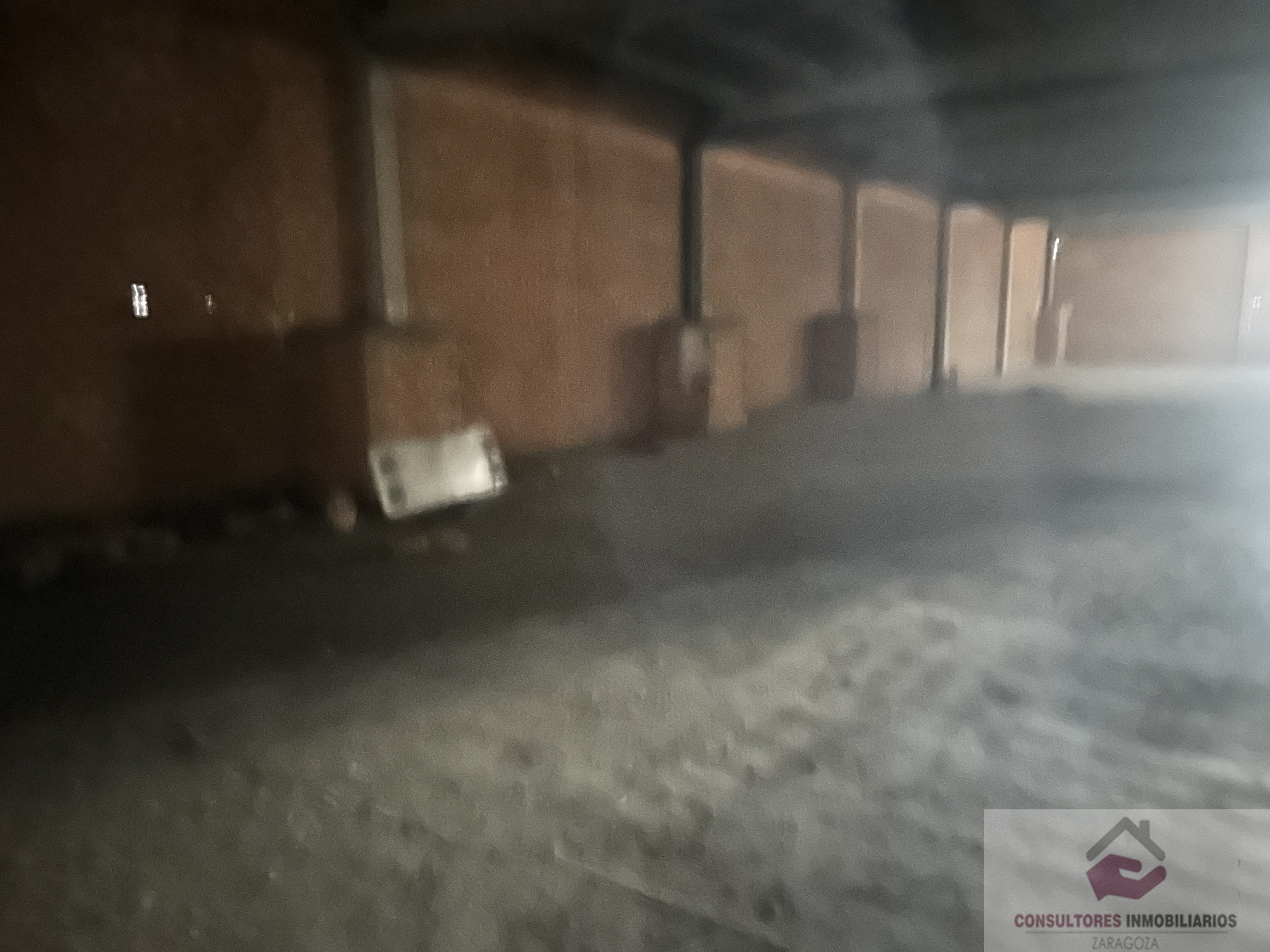 Venta de local en Zaragoza