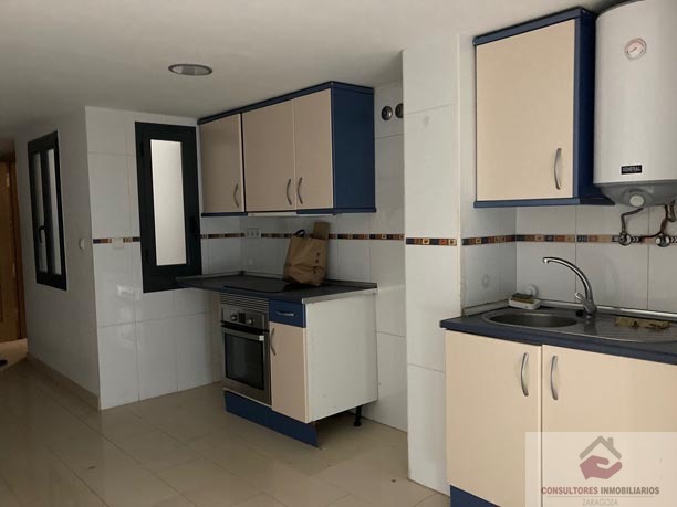 Venta de nave en Zaragoza