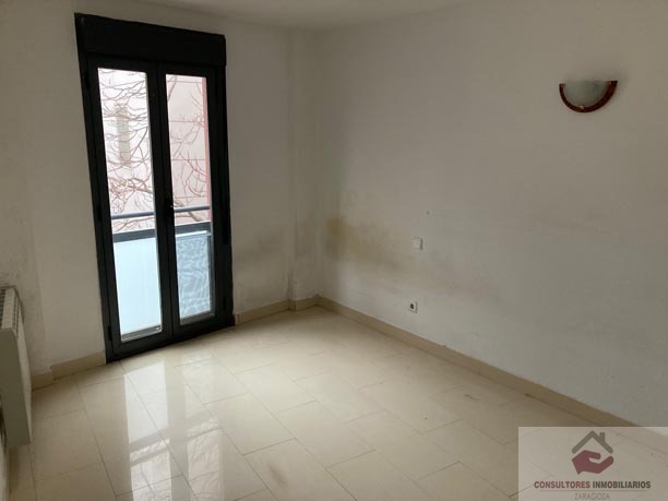 Venta de nave en Zaragoza