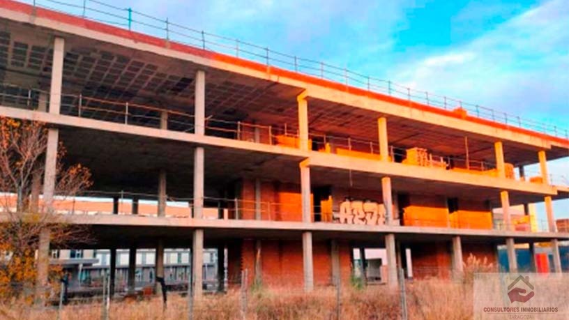 Venta de nave en Zaragoza