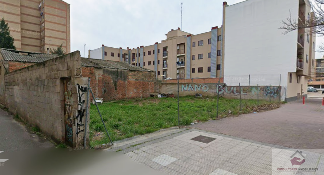 Venta de terreno en Zaragoza