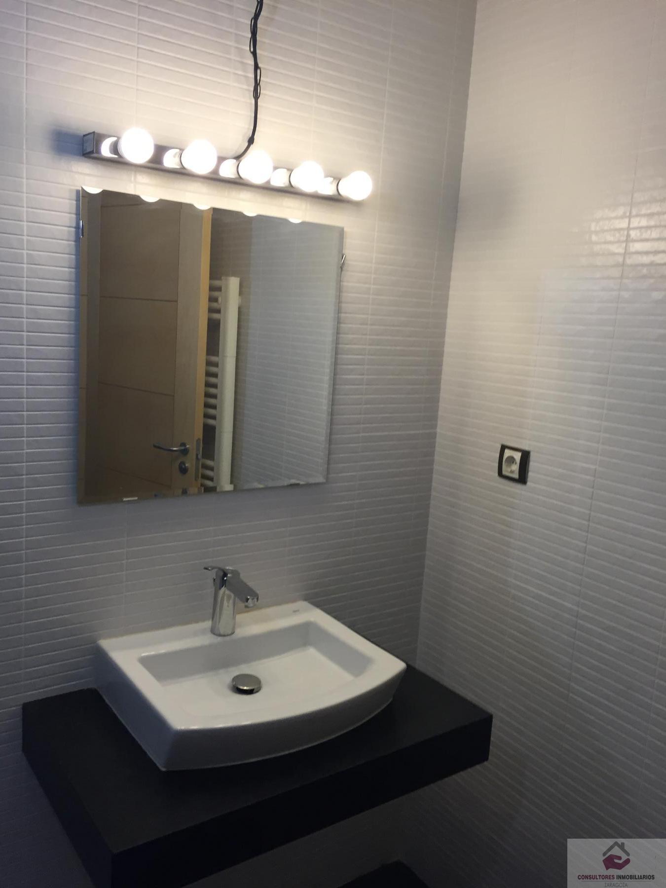 For rent of flat in Zaragoza