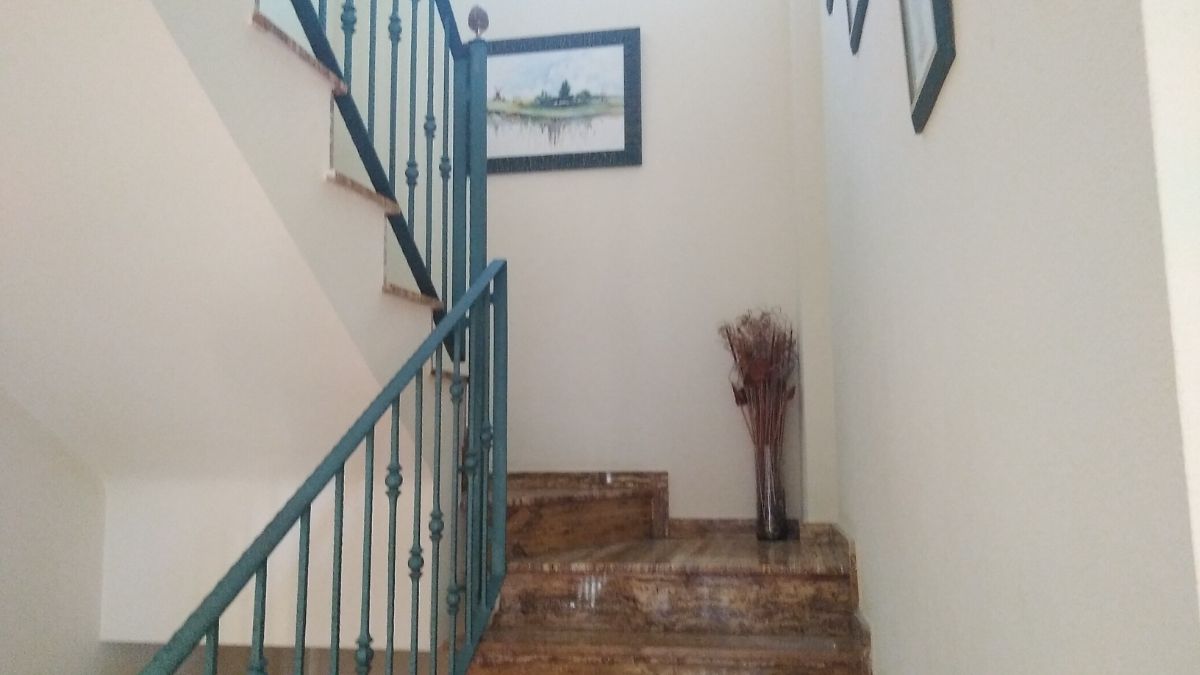 For sale of chalet in Elche-Elx