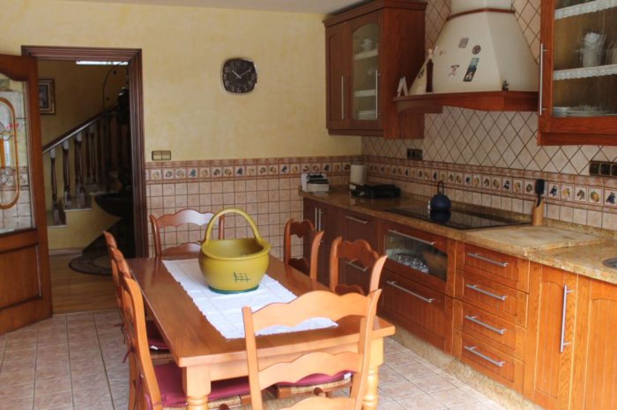 For sale of chalet in Elche-Elx