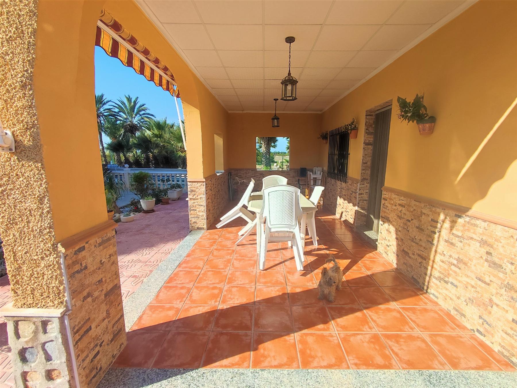 For sale of chalet in Elche-Elx