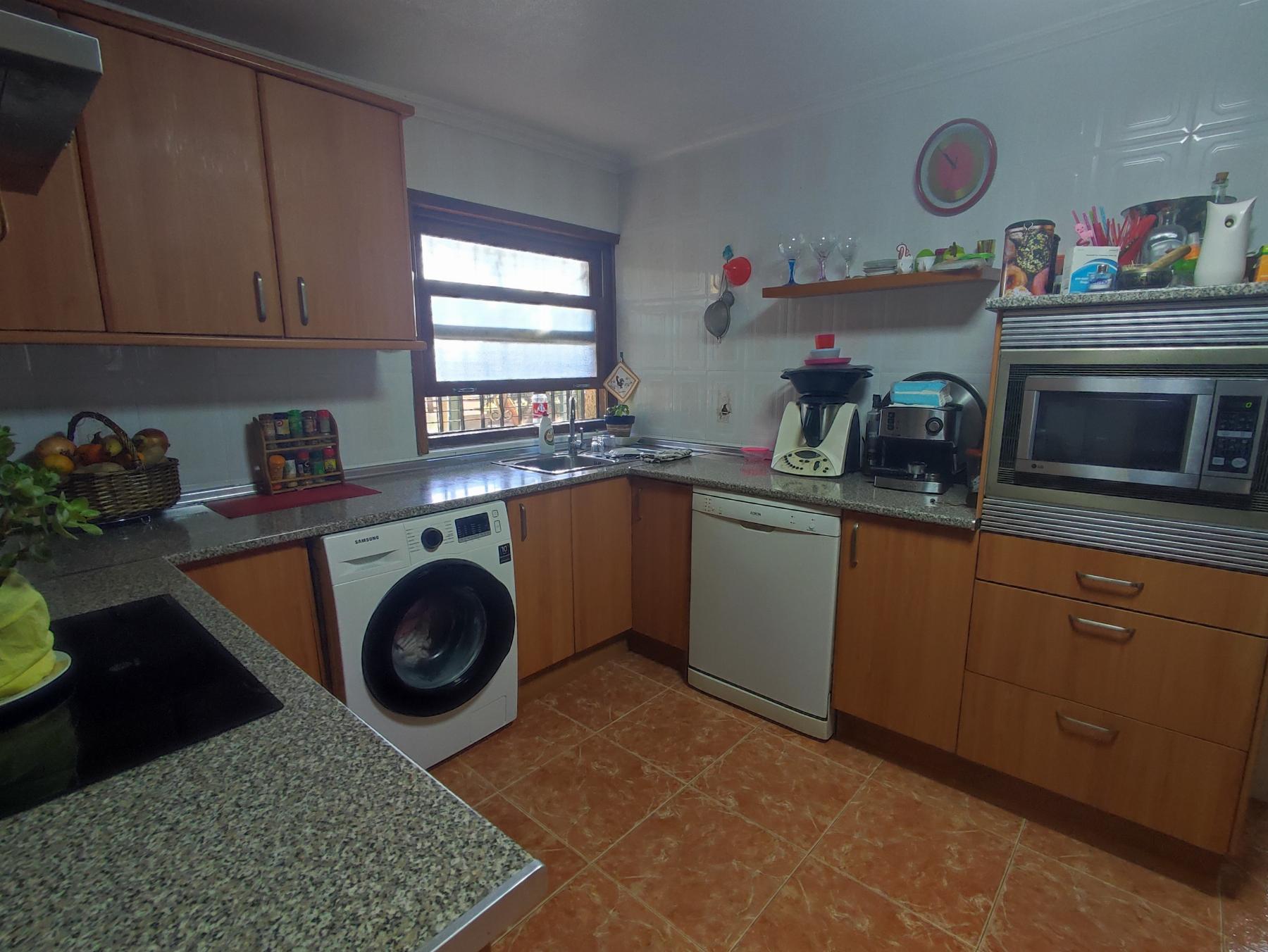 For sale of chalet in Elche-Elx