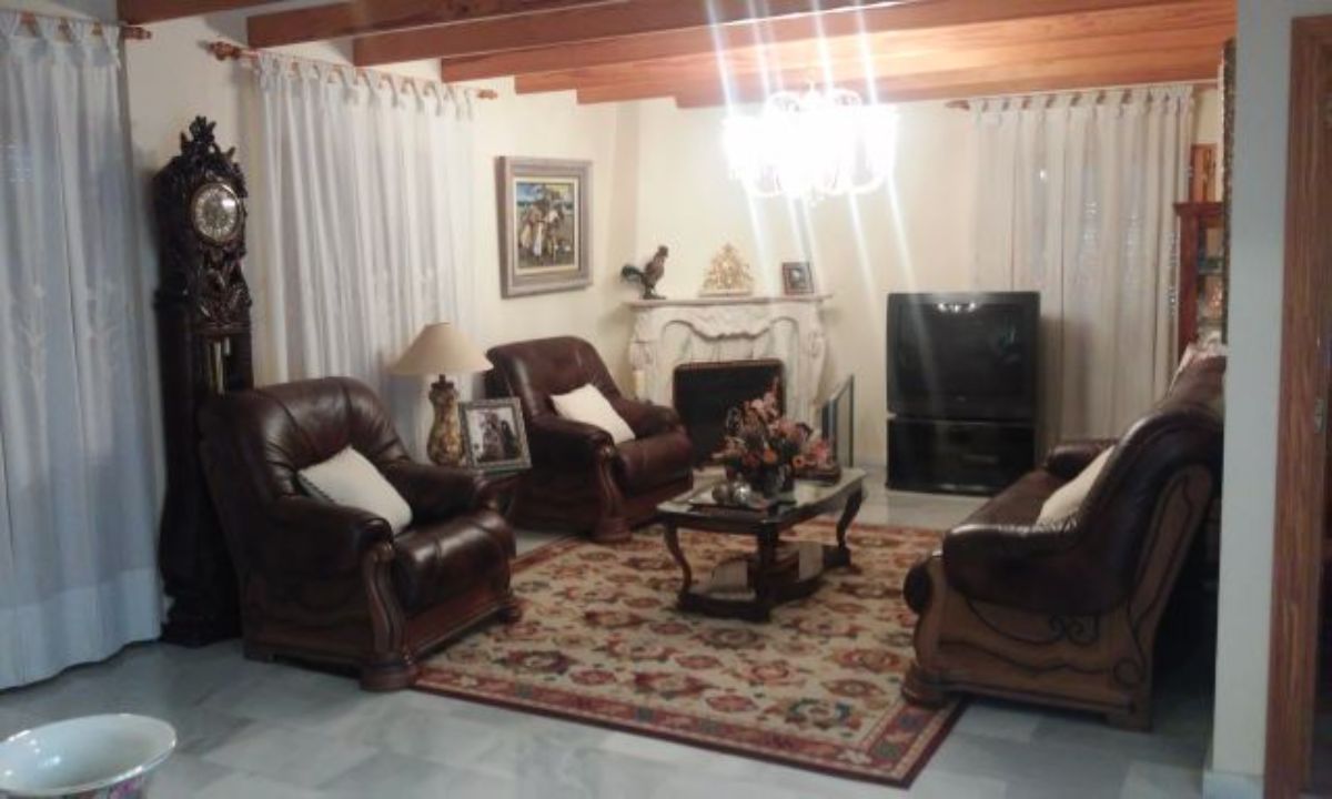 For sale of chalet in Elche-Elx