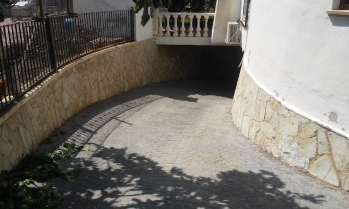 For sale of chalet in Elche-Elx
