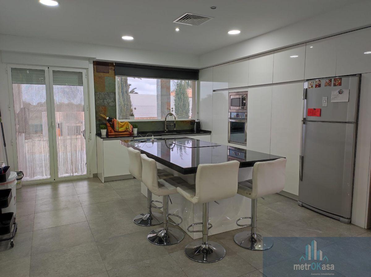 Venta de chalet en Elche-Elx