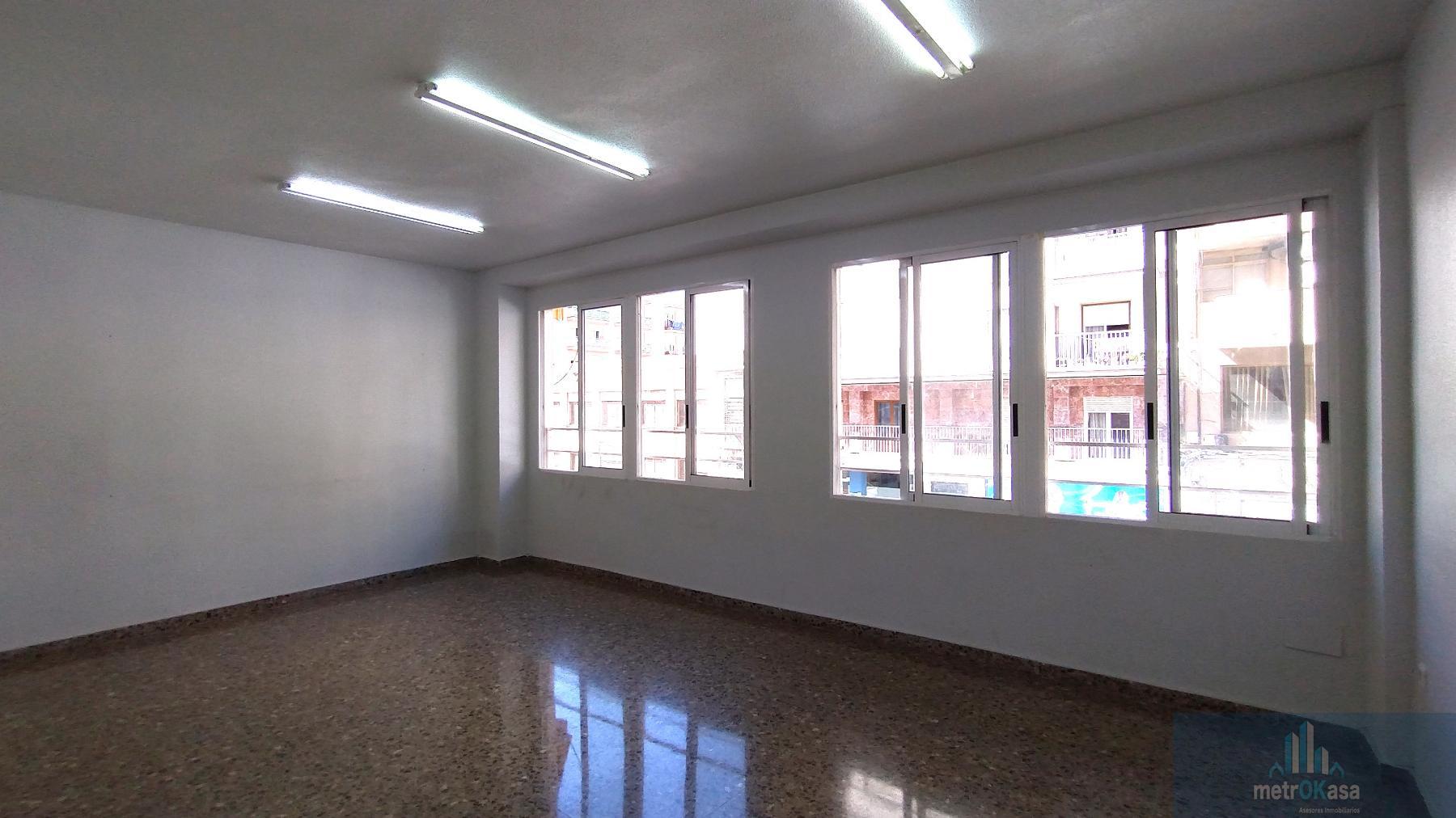 Venta de local comercial en Elche-Elx