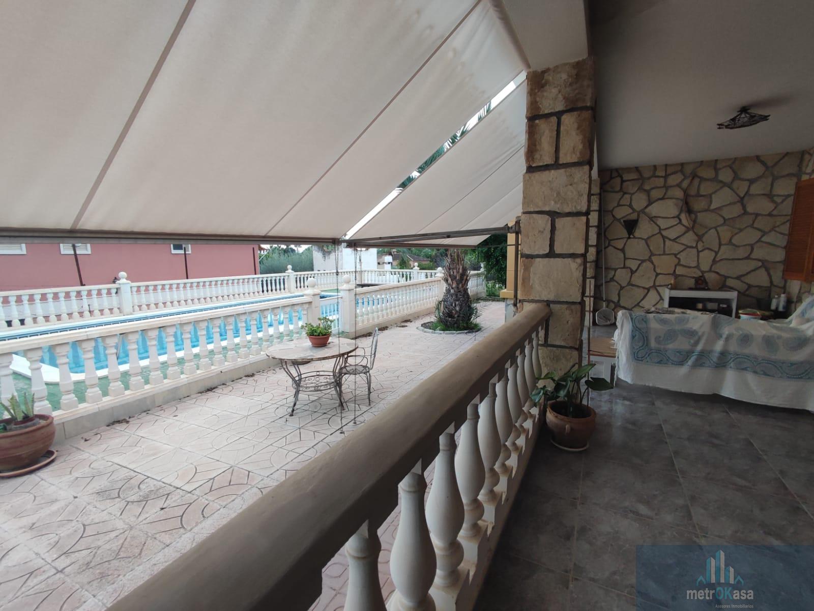 Venta de chalet en Elche-Elx