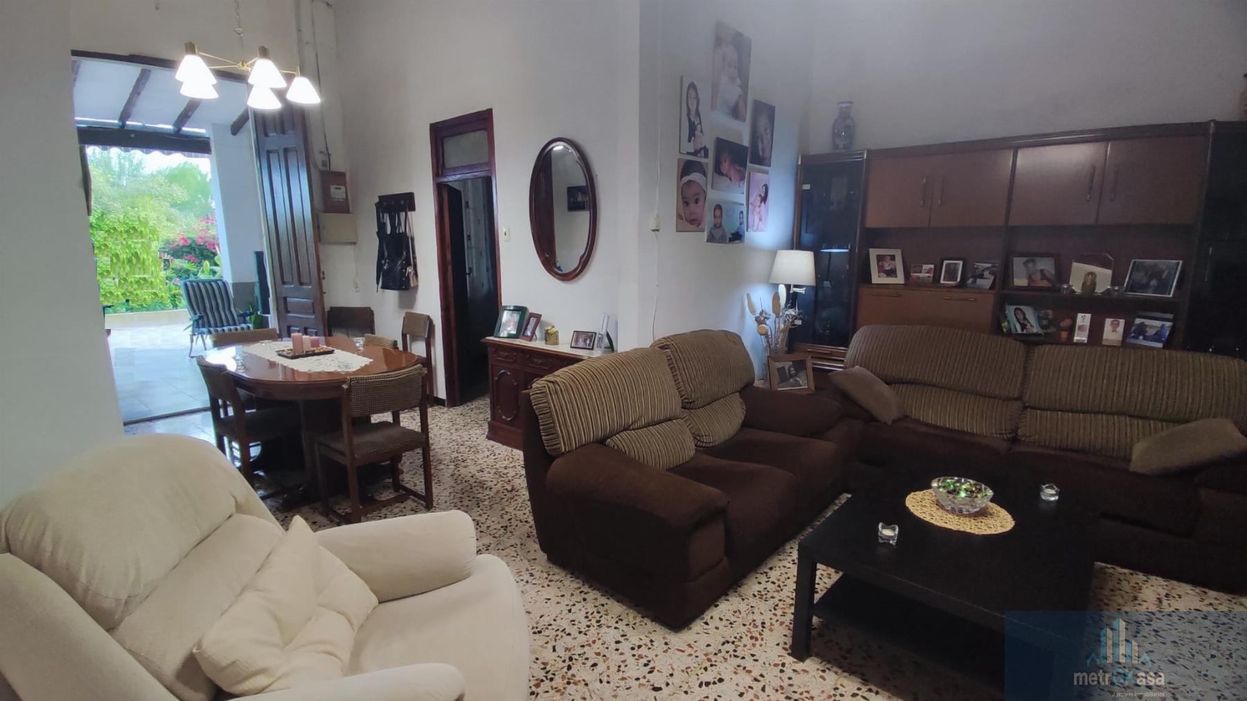 Venta de chalet en Elche-Elx