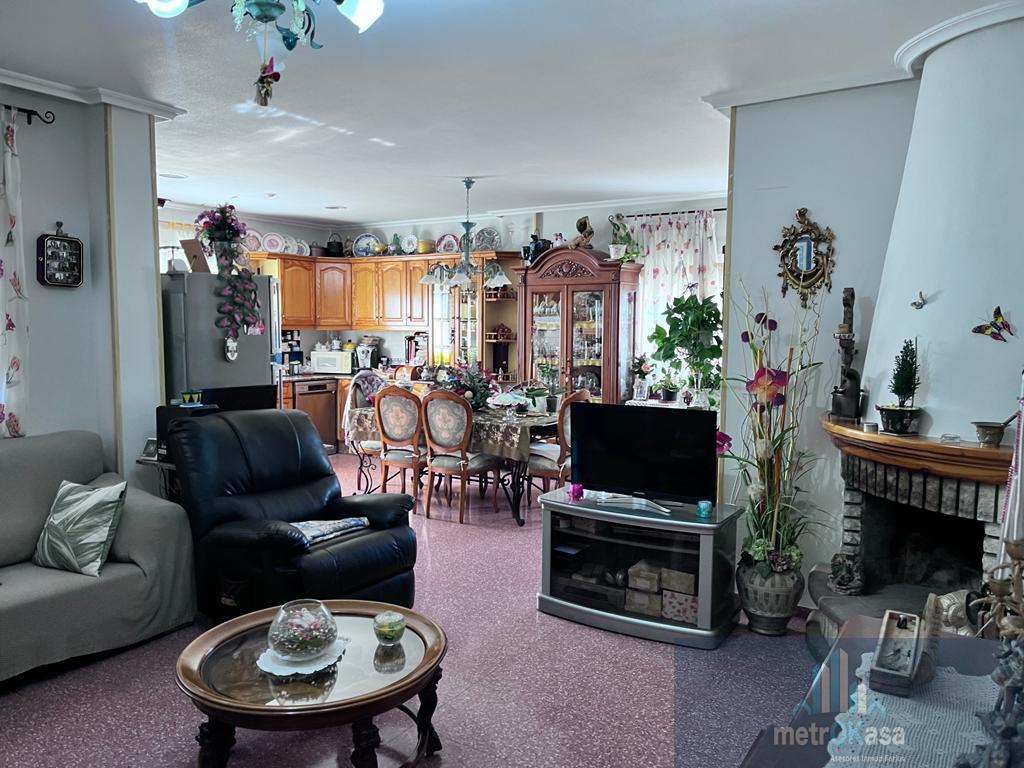 Venta de chalet en Elche-Elx