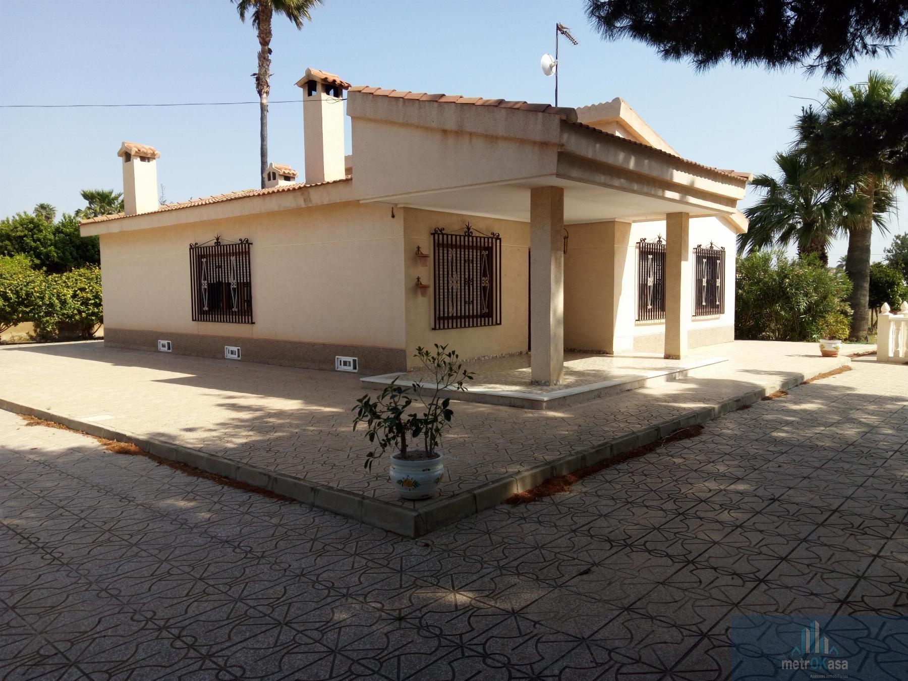 Venta de chalet en Elche-Elx