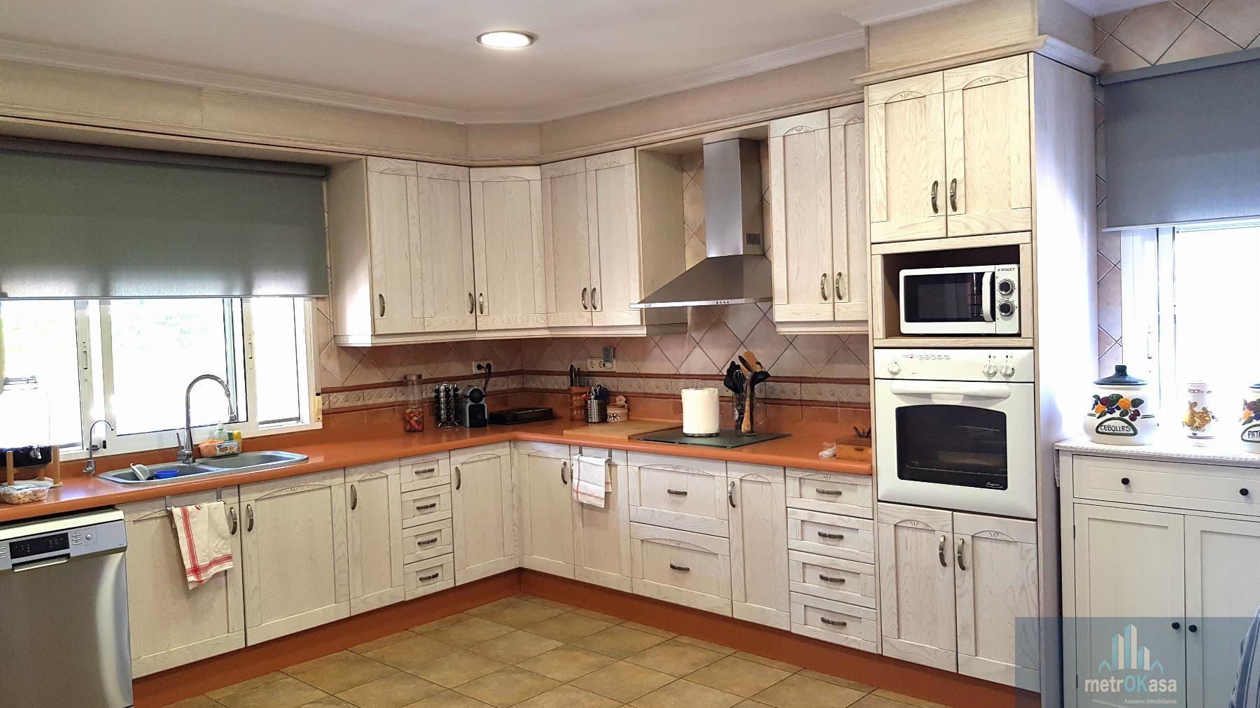 Venta de chalet en Elche-Elx