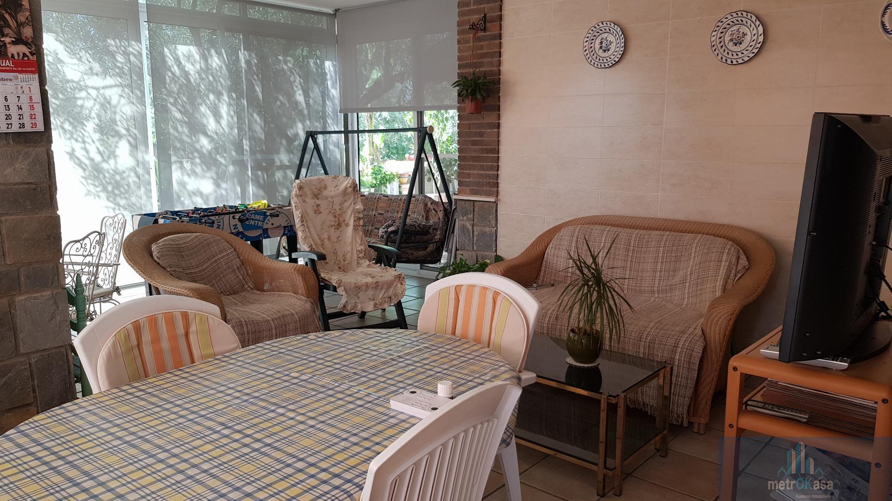 Venta de chalet en Elche-Elx