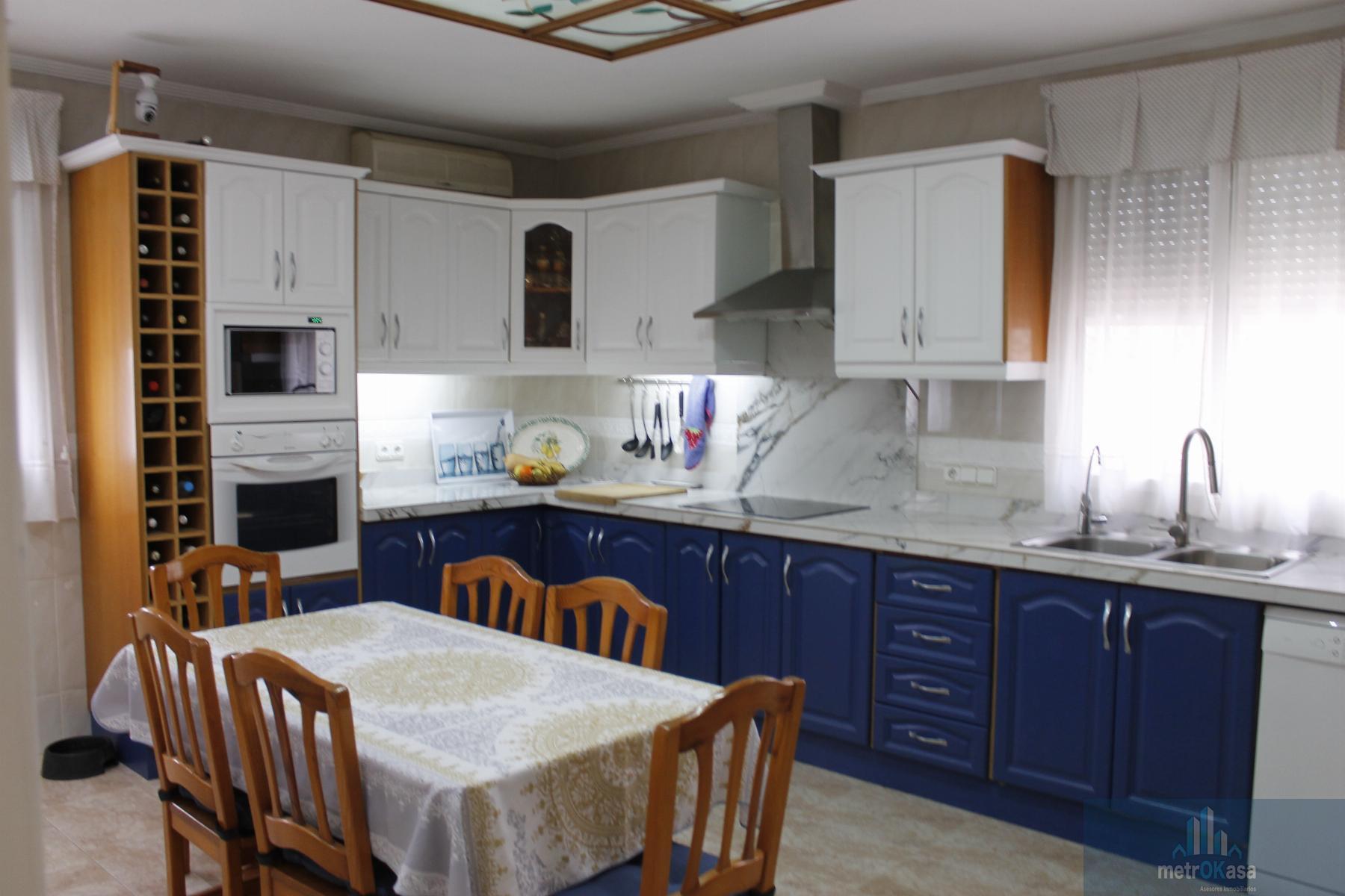 Venta de chalet en Elche-Elx