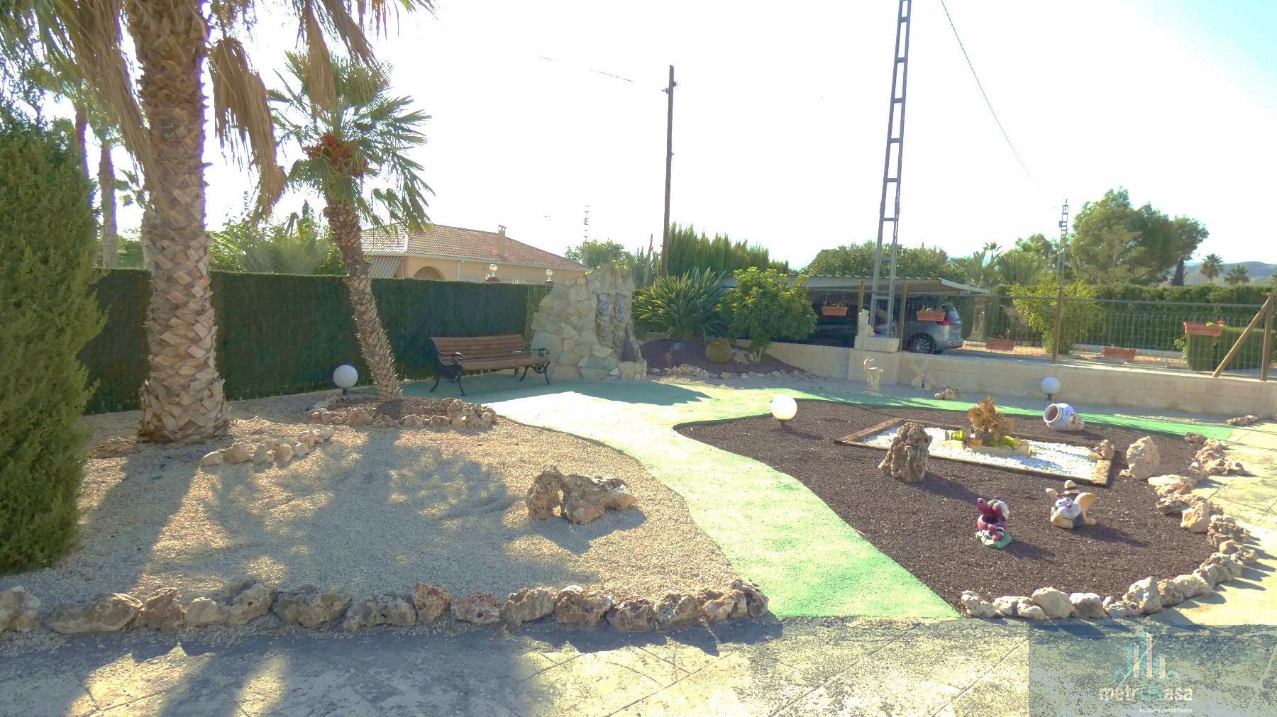 Venta de chalet en Elche-Elx