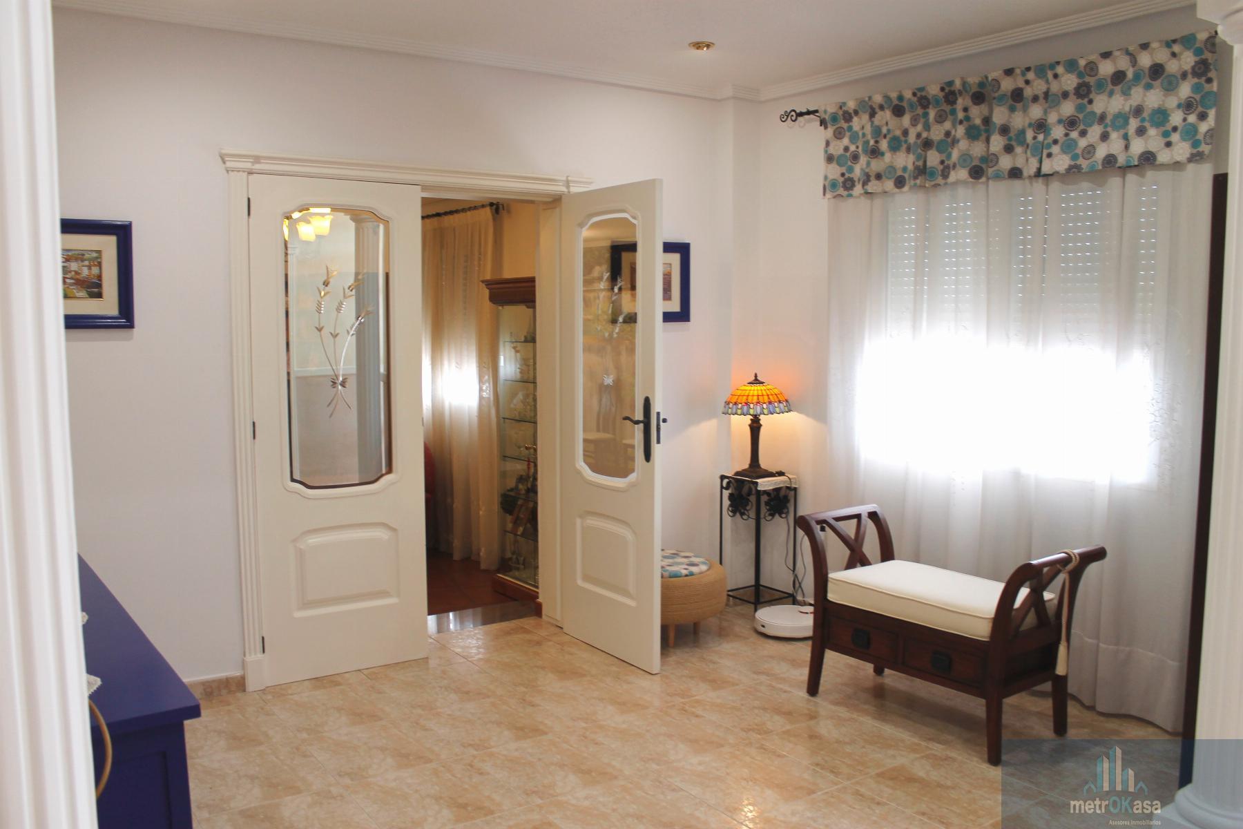 Venta de chalet en Elche-Elx