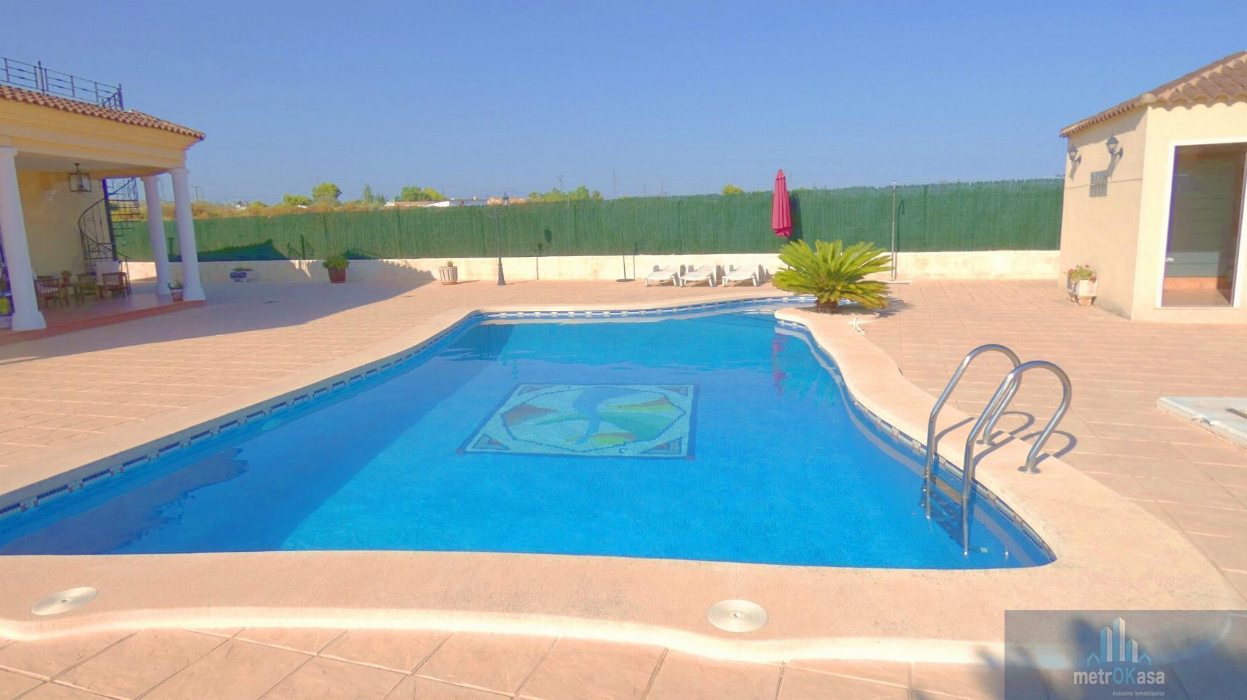 Venta de chalet en Elche-Elx
