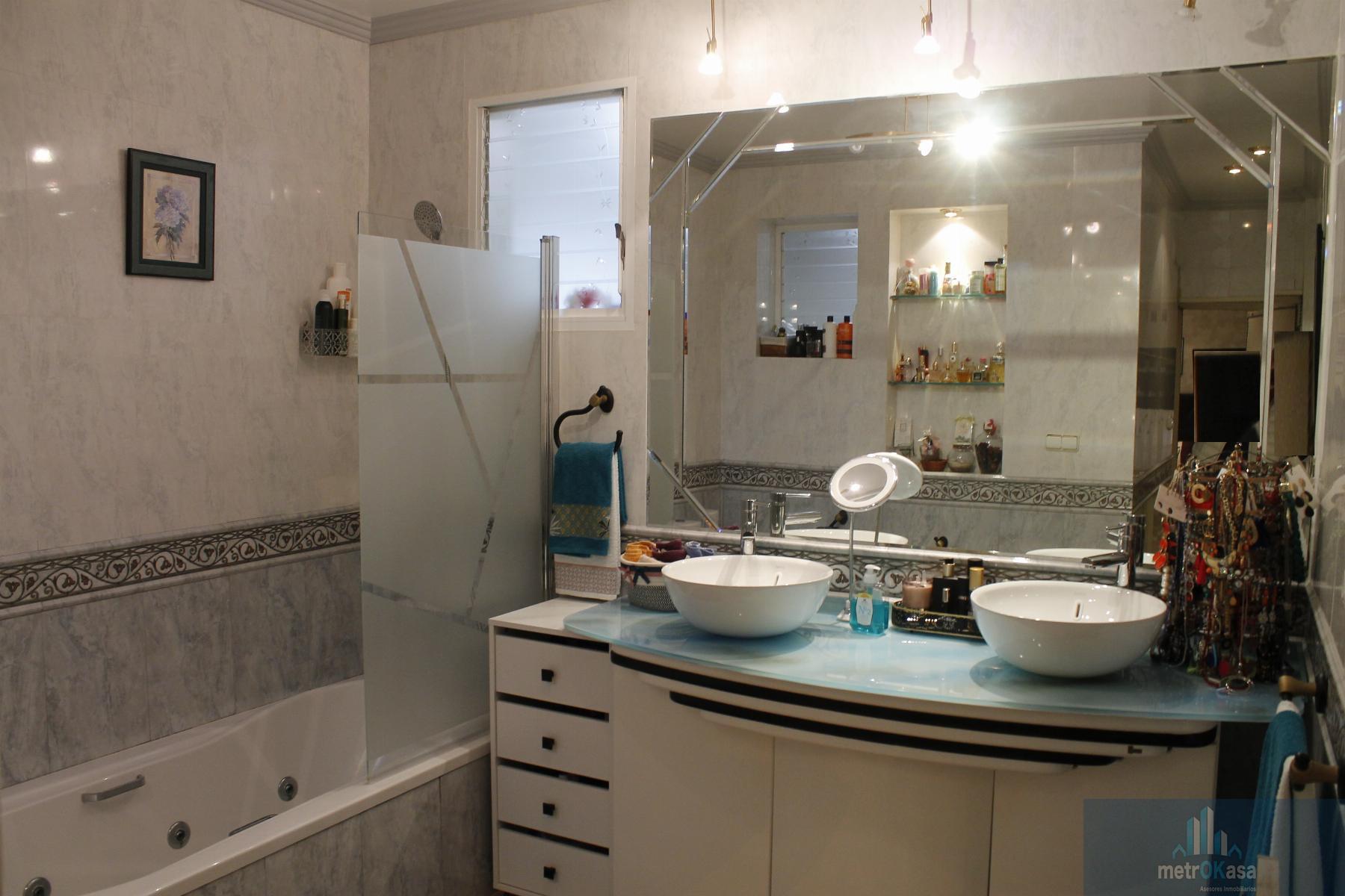 Venta de chalet en Elche-Elx