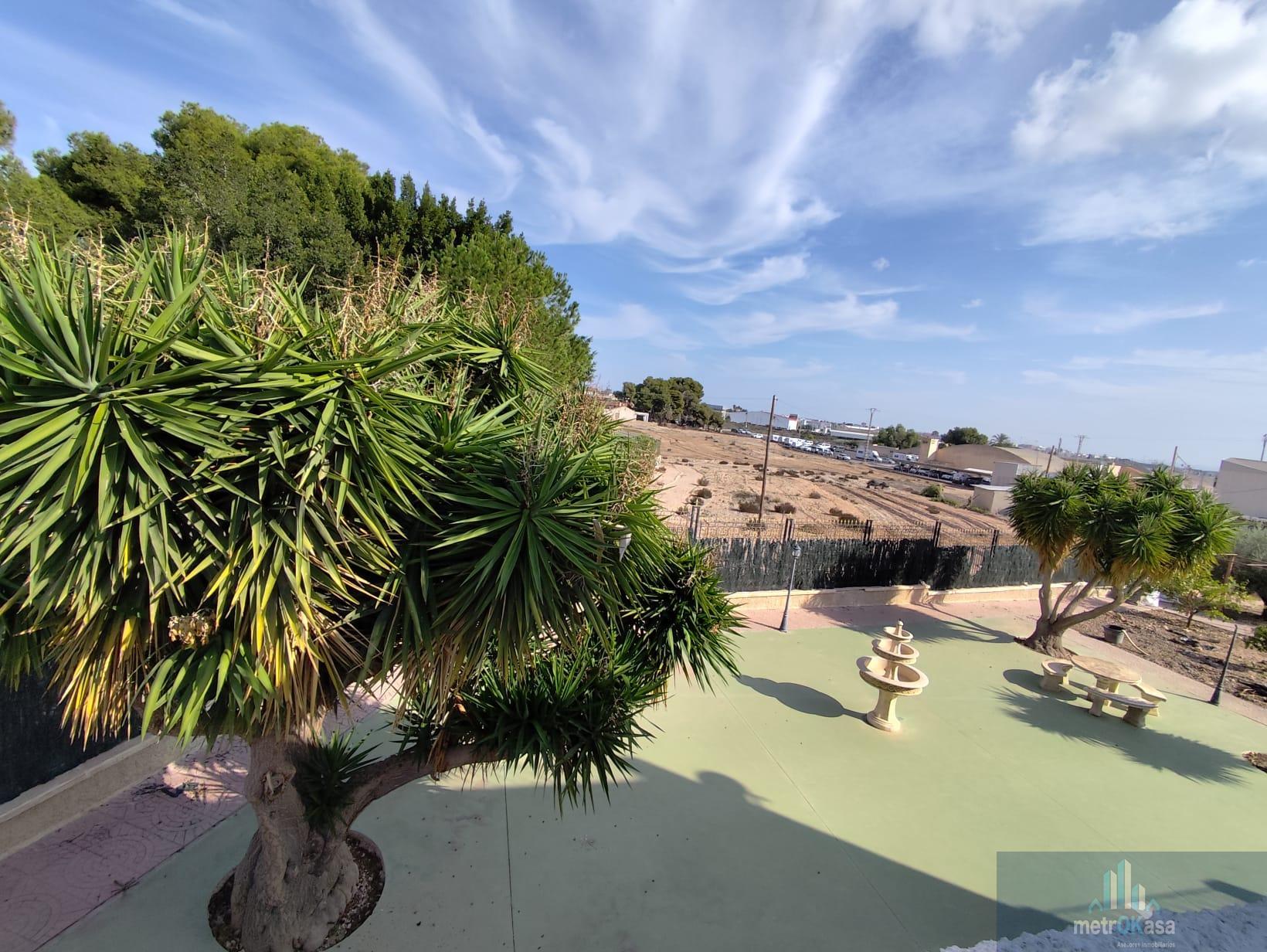 Venta de chalet en Elche-Elx