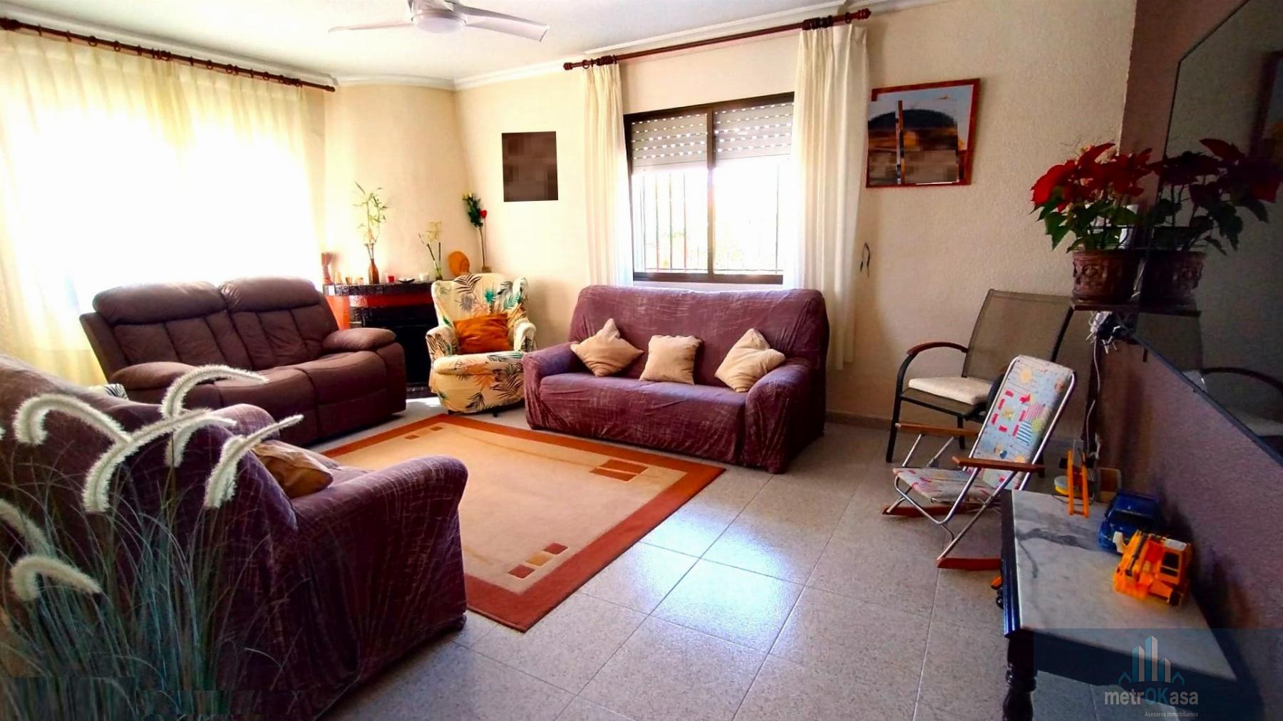 Venta de chalet en Elche-Elx