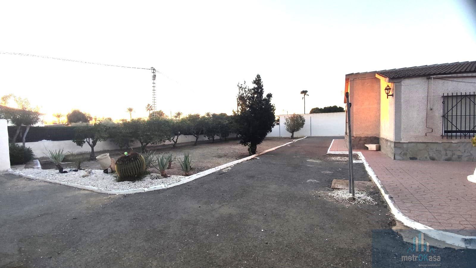 Venta de chalet en Elche-Elx