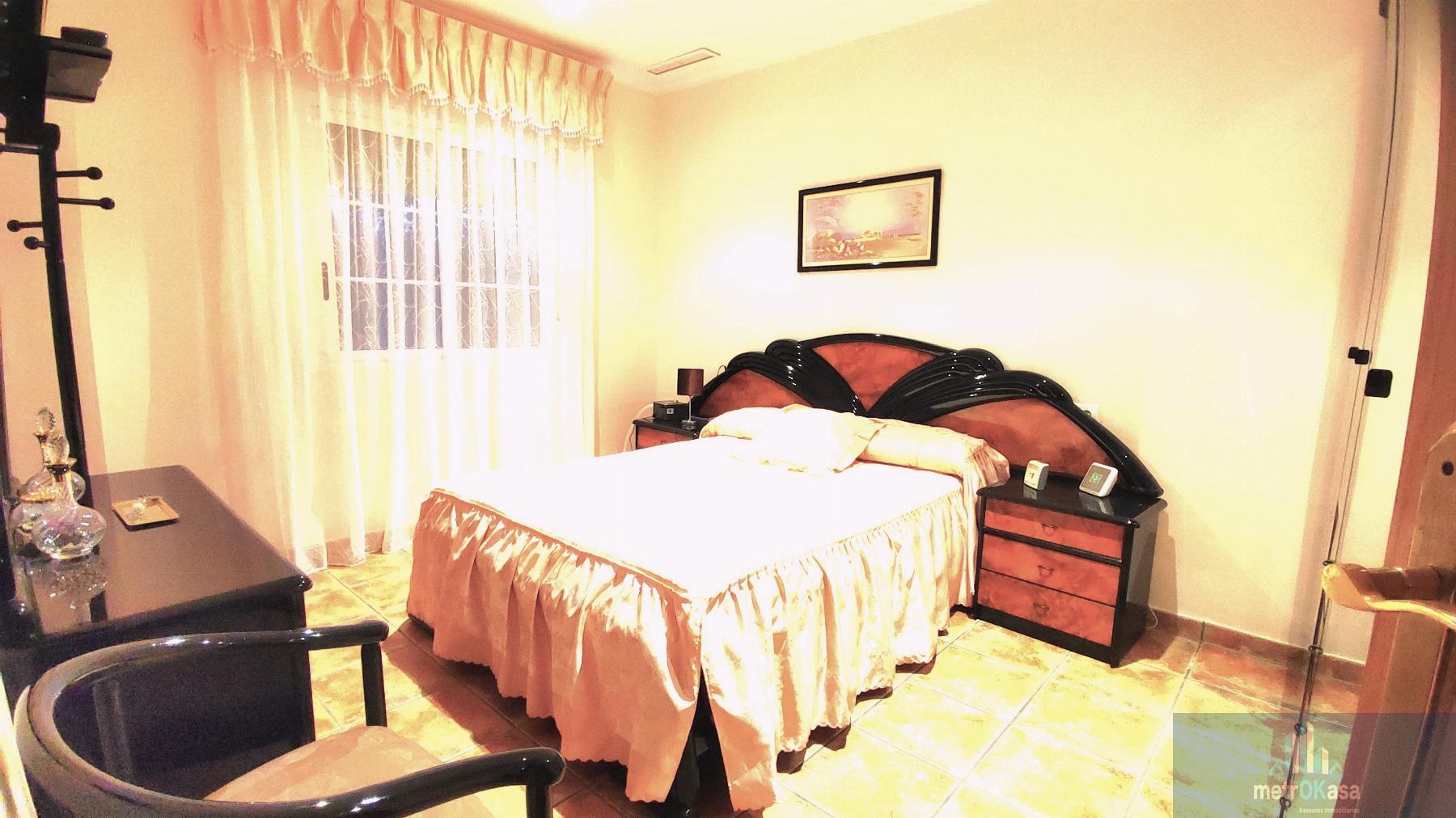 Venta de chalet en Elche-Elx