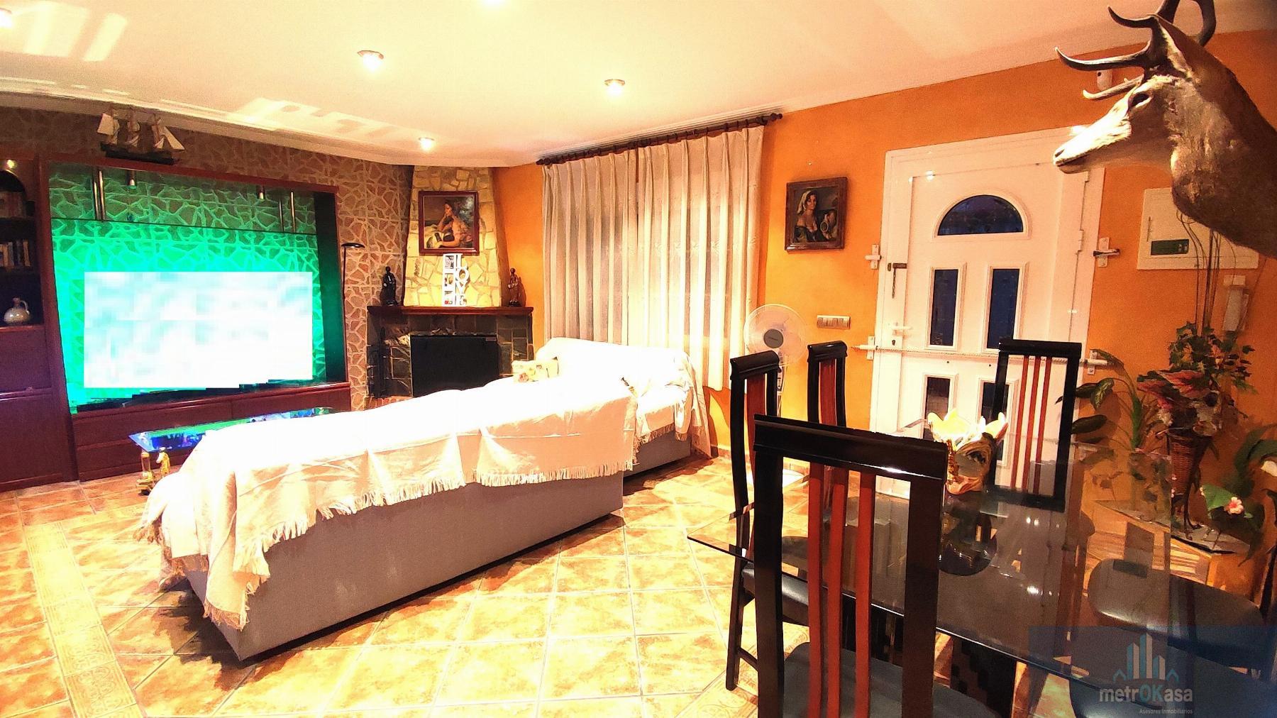 Venta de chalet en Elche-Elx