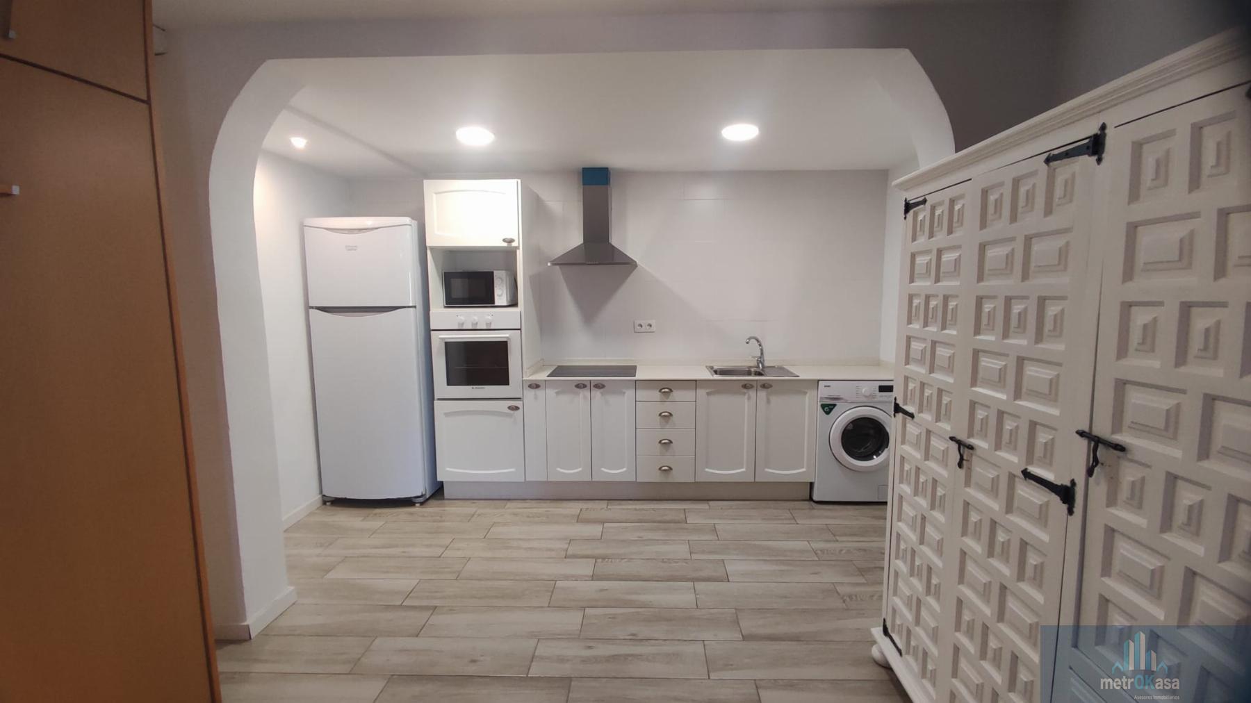 Alquiler de estudio en Santa Pola