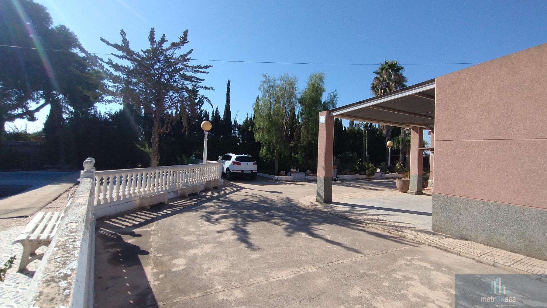 Venta de chalet en Elche-Elx