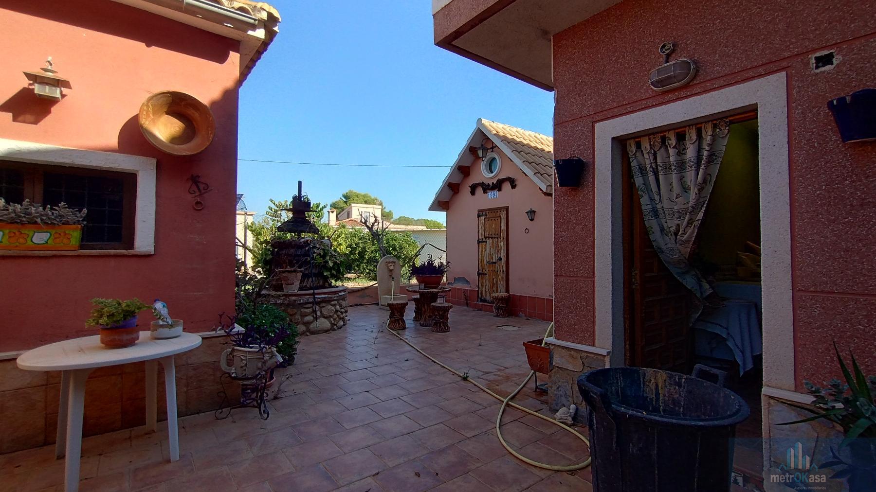 Venta de chalet en Elche-Elx
