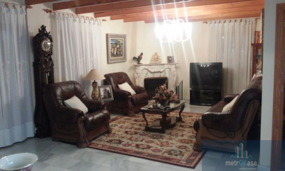 Venta de chalet en Elche-Elx