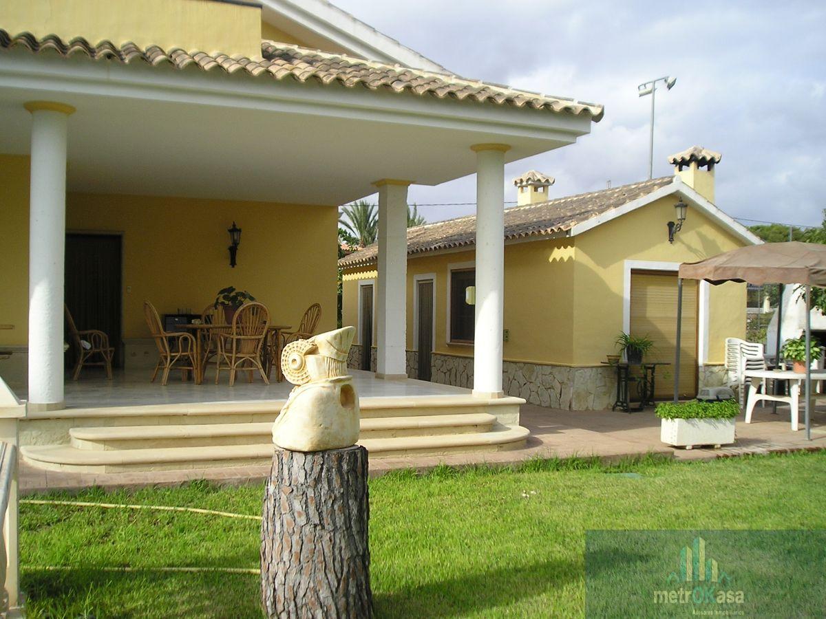 Venta de chalet en Elche-Elx